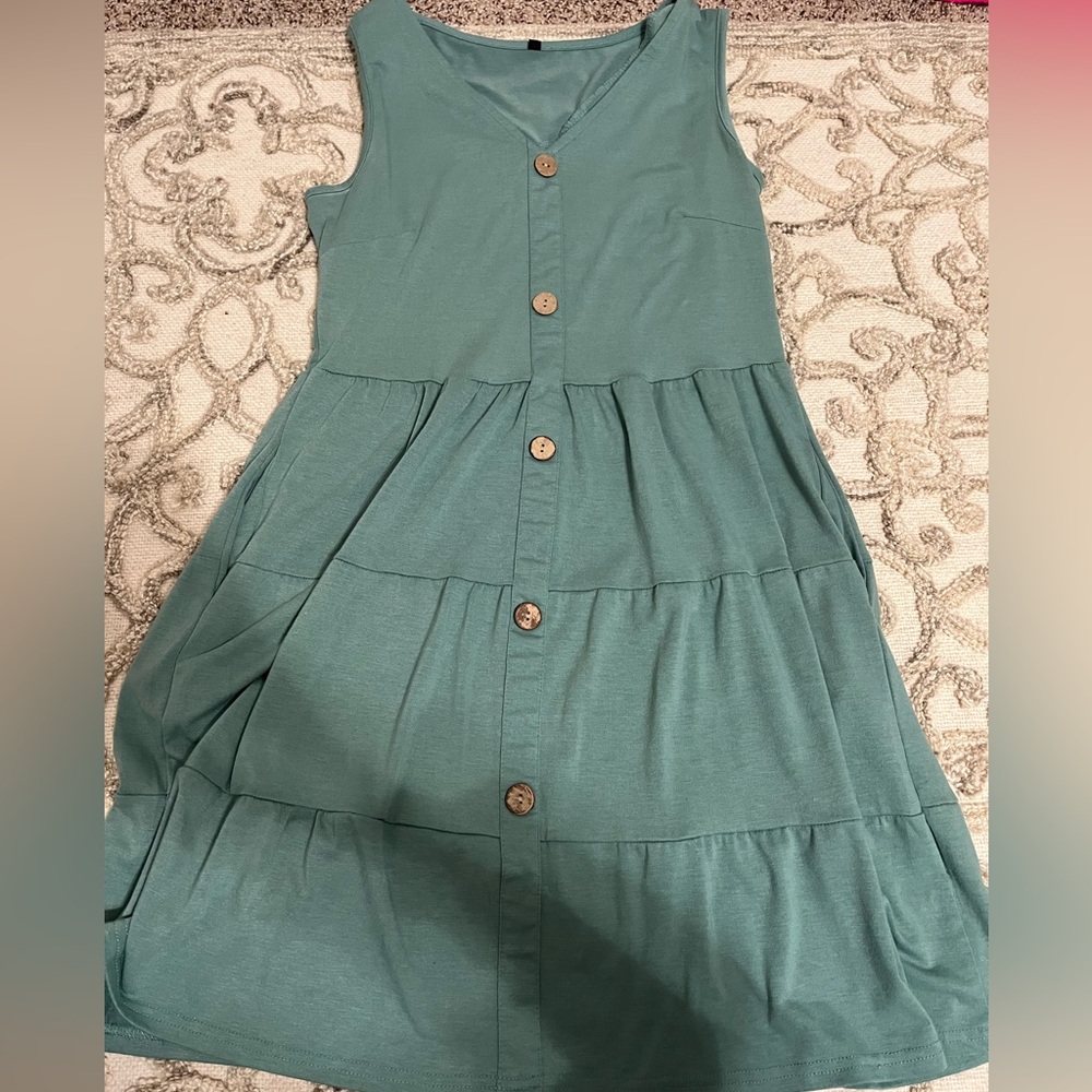 Women’s dress